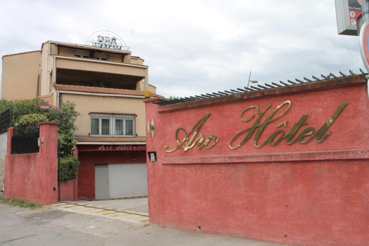 Adonis Arc Aix Hotel 3*